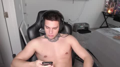 Snapshot of johnafterdark chatting on 05.19.26 JAXX online show from 05.19.26
