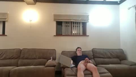 Snapshot of johnathan_stuart33 chatting on 05.25.26 johnathan_stuart33 online show from 05.25.26