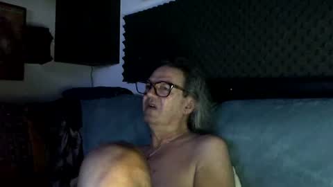 Snapshot of johndoes807113 chatting on 06.14.26 johndoe online show from 06.14.26