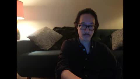 Johnee online show from 10.26.25