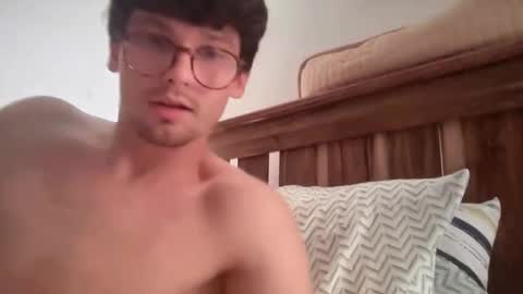 Snapshot of johnny__wood chatting on 10.21.25 Johnny online show from 10.21.25