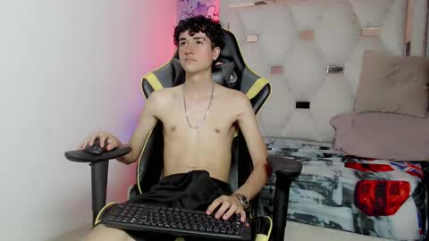 johnny_cagee online show from 10.01.25