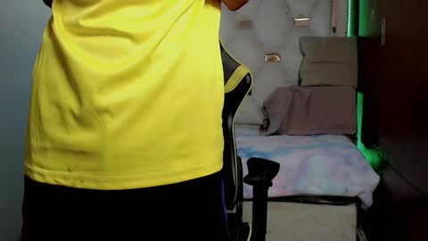 johnny_cagee online show from 10.20.25