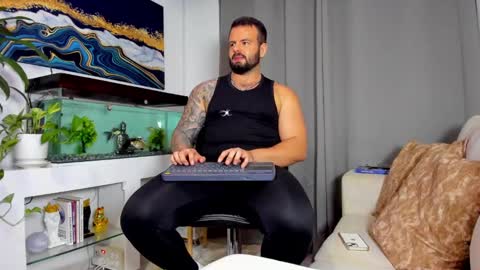 JOHNNY online show from 02.21.25