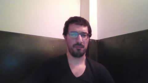 Snapshot of johnparis7575 chatting on 01.03.25 Johnfrench online show from 01.03.25