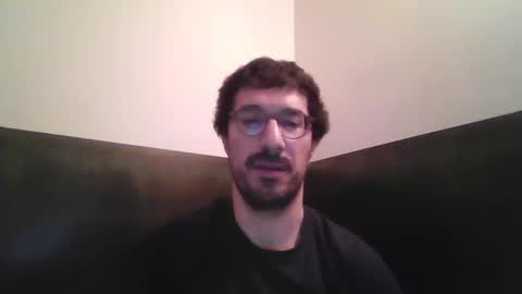 Snapshot of johnparis7575 chatting on 01.21.25 Johnfrench online show from 01.21.25