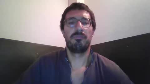 Snapshot of johnparis7575 chatting on 09.12.25 Johnfrench online show from 09.12.25