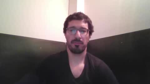 Snapshot of johnparis7575 chatting on 12.03.25 Johnfrench online show from 12.03.25