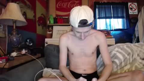 Snapshot of johstondude chatting on 04.19.26 Johston online show from 04.19.26