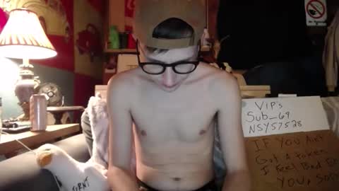 Snapshot of johstondude chatting on 05.16.26 Johston online show from 05.16.26