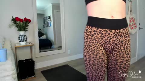    online show from 01.31.25