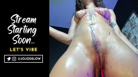    online show from 02.05.25