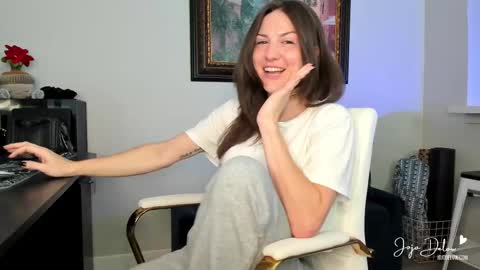    online show from 02.25.25