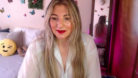 Jolie Mature online show from 05.09.26