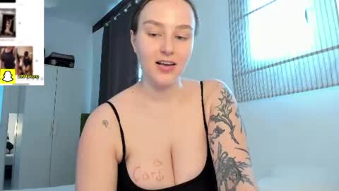 Jolie  My snapchat got deleted. If you were subscribed dm me my former username or scroll down and click on snapchat media online show from 07.09.26
