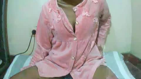 joliekah27 online show from 12.20.25