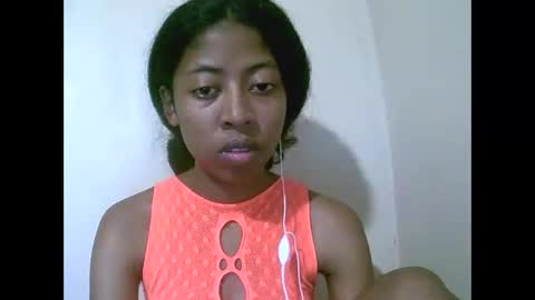 joliekah27 online show from 04.26.26