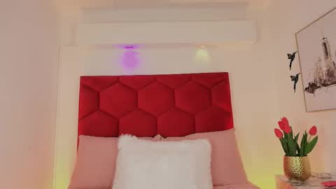 Snapshot of jonas_hiill chatting on 09.20.25 Jonas online show from 09.20.25