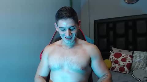 Snapshot of jonathancast08 chatting on 01.17.25 jonathancast08 online show from 01.17.25