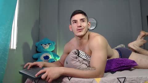 Snapshot of jonathancast08 chatting on 02.23.25 jonathancast08 online show from 02.23.25