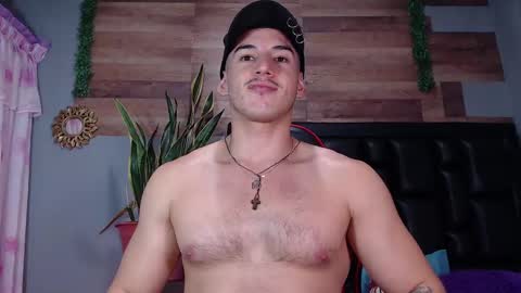 Snapshot of jonathancast08 chatting on 03.03.25 jonathancast08 online show from 03.03.25