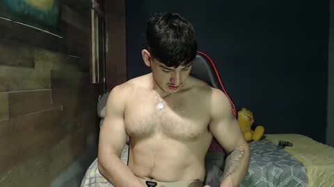 Snapshot of jonathancast08 chatting on 02.04.26 jonathancast08 online show from 02.04.26