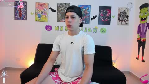 Instagram jonathanfit14 online show from 11.03.25