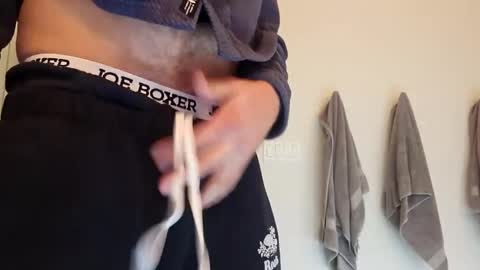 jonesy420xoo online show from 12.31.24