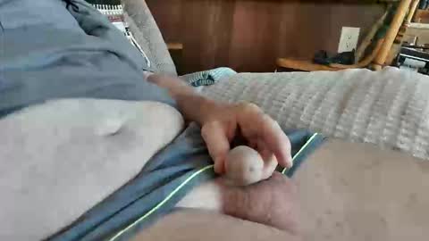 Snapshot of jonnyb42 chatting on 11.01.25 jonnyb42 online show from 11.01.25