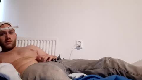 J online show from 09.10.25