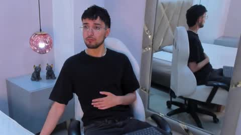 JonnyGreey online show from 11.17.25