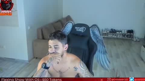 Snapshot of jonnyporn1 chatting on 09.30.25 jonnyporn1 online show from 09.30.25