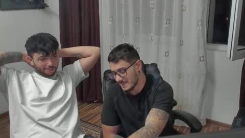 Snapshot of jonnyporn1 chatting on 12.03.25 jonnyporn1 online show from 12.03.25