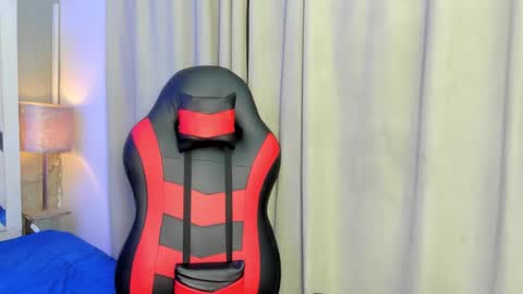 Snapshot of jordan_love7 chatting on 10.26.25 jordan online show from 10.26.25