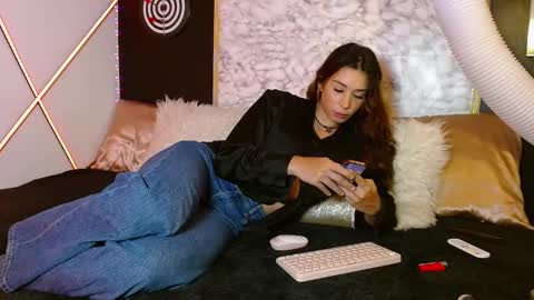 Snapshot of jordancoopers chatting on 01.16.25 jordan coopers online show from 01.16.25