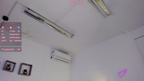 Snapshot of jordansmiith_ chatting on 01.28.25 Jordan Smith online show from 01.28.25