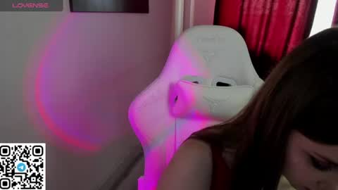 Mila online show from 08.03.26