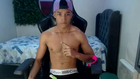 jose_sexycumm online show from 01.29.25