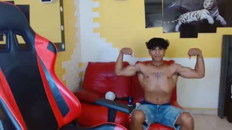 jose_sexycumm online show from 09.24.25