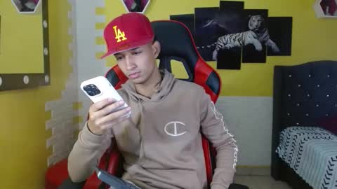 jose_sexycumm online show from 10.23.25