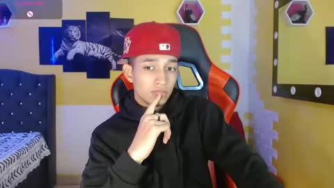 jose_sexycumm online show from 11.02.25