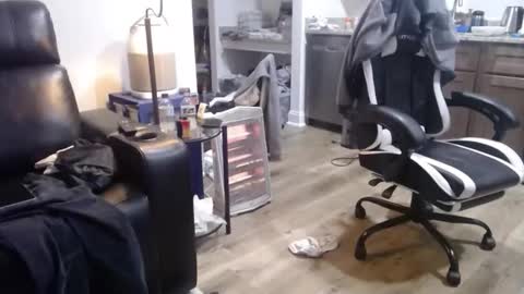 Josef online show from 02.12.26