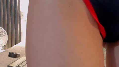 Snapshot of joselin_rouse chatting on 06.23.26 joselin online show from 06.23.26
