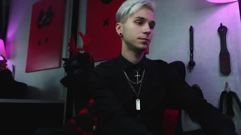 Snapshot of joseph__quinn chatting on 12.18.24 Master Joseph online show from 12.18.24