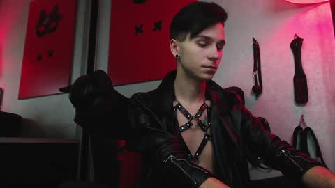 Snapshot of joseph__quinn chatting on 01.19.25 Master Joseph online show from 01.19.25