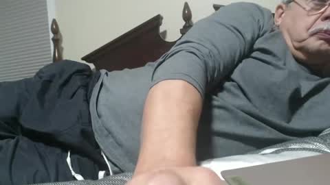 josephgr2021 online show from 01.01.25