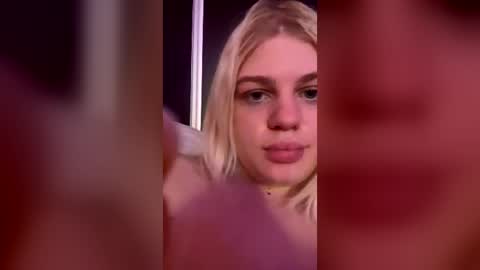 Josephine online show from 07.12.26