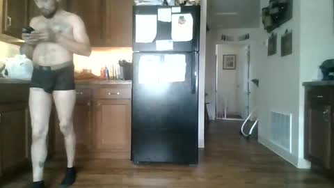 Snapshot of josephung1 chatting on 10.17.25 sissy josphine online show from 10.17.25