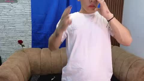 Snapshot of josethariaz25 chatting on 06.20.26 JOSETH ARIAZ online show from 06.20.26