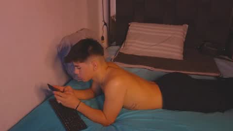 Snapshot of josethariaz25 chatting on 06.28.26 JOSETH ARIAZ online show from 06.28.26